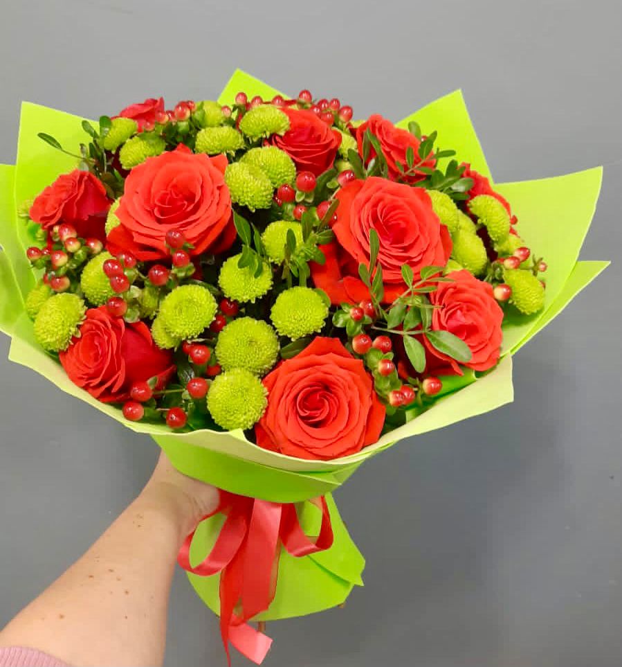 Букет цветов из: Хризантемы и Розы в Ферзиково