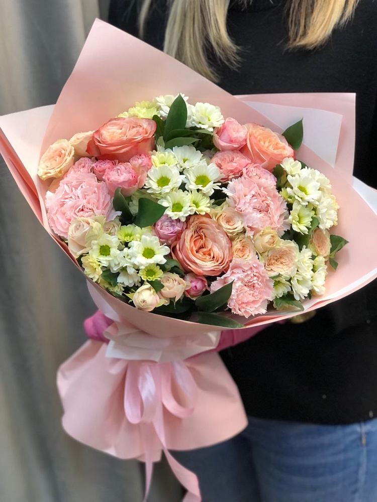 Букет цветов из: Гвоздики, Розы и Хризантемы в Ферзиково