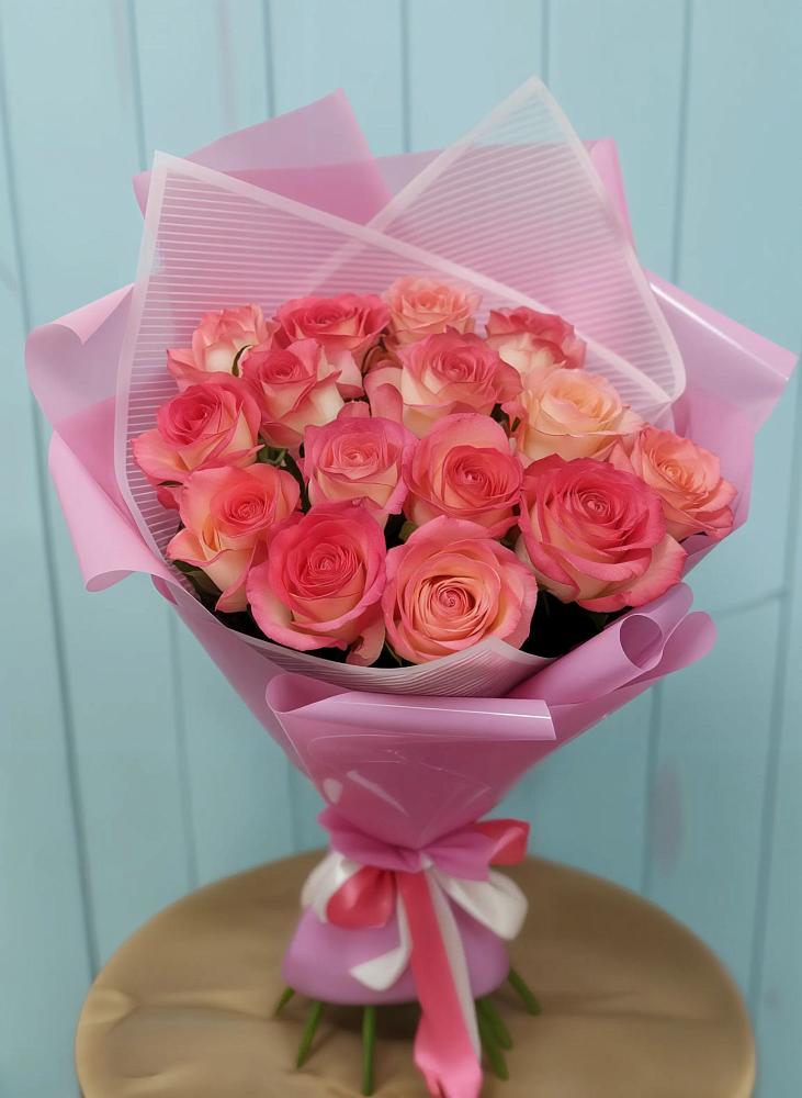 Букет 15 Розовых роз Равель в Ферзиково