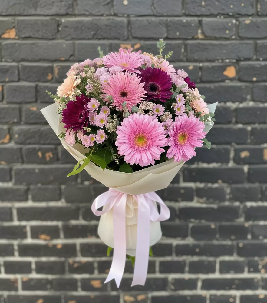 Букет цветов из: Герберы и Хризантемы в Ферзиково