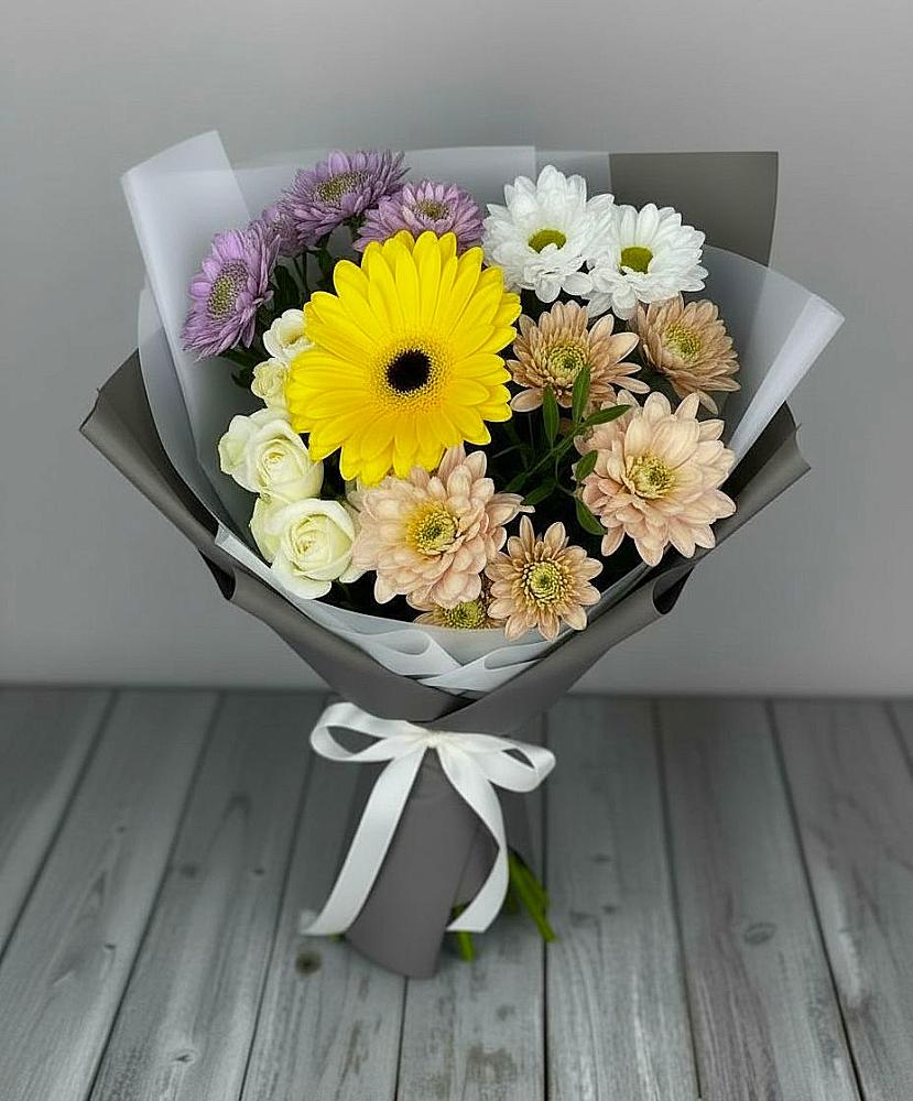 Букет цветов из: Розы, Герберы и Хризантемы в Ферзиково
