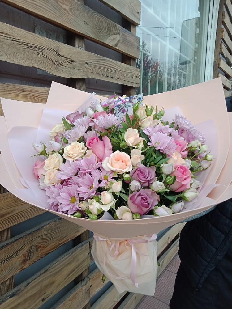 Букет цветов из: Розы и Хризантемы в Ферзиково