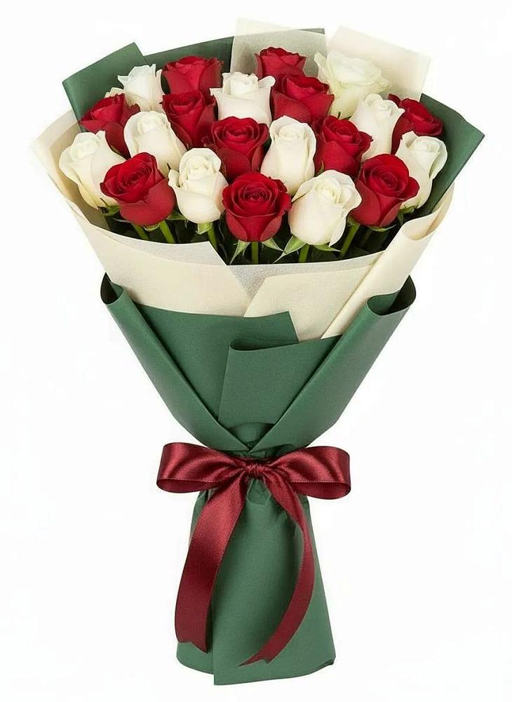 Букет Микс из красных и белых роз в Ферзиково