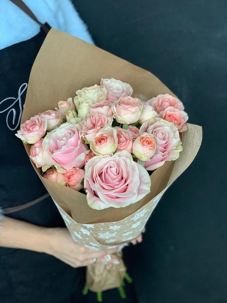 Букет цветов из: Хризантемы и Розы в Ферзиково