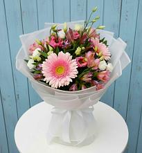 Букет цветов из:  Герберы, Альстромерии и Лизиантусы #REPLACE_PRED# Ферзиково