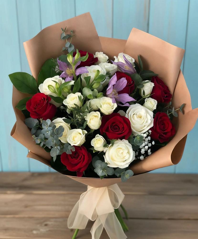 Букет цветов из: Розы и Альстромерии в Ферзиково